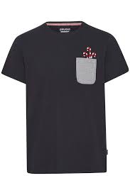 Blend Christmas Pocket Tee